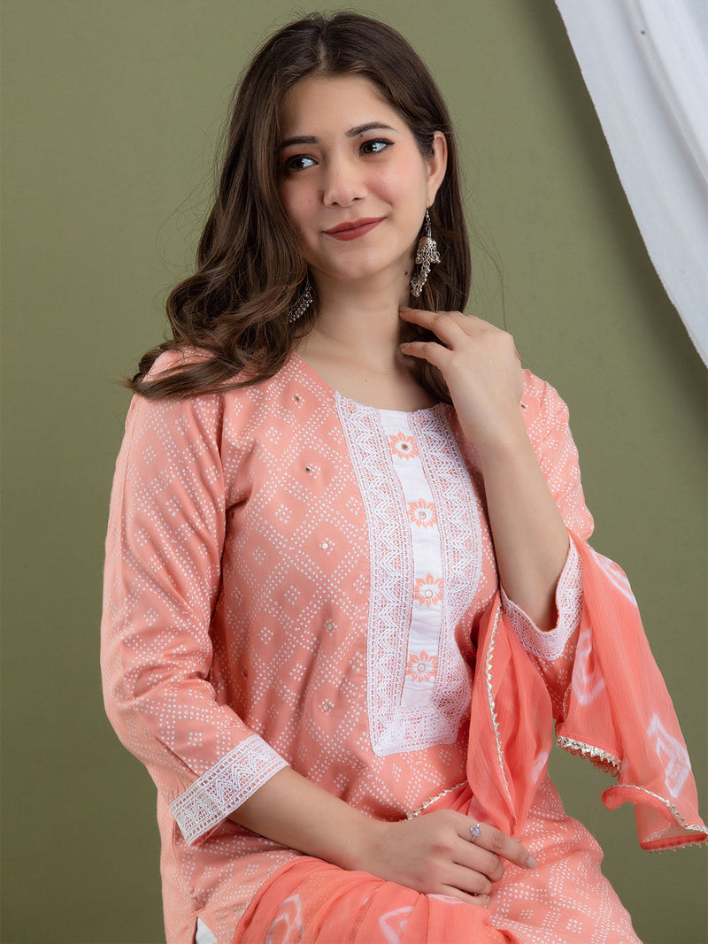 Women Kurta Pant Dupatta Set