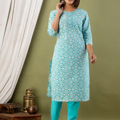 Women Kurta Pant Dupatta Set