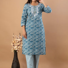 Women Kurta Pant Dupatta Set